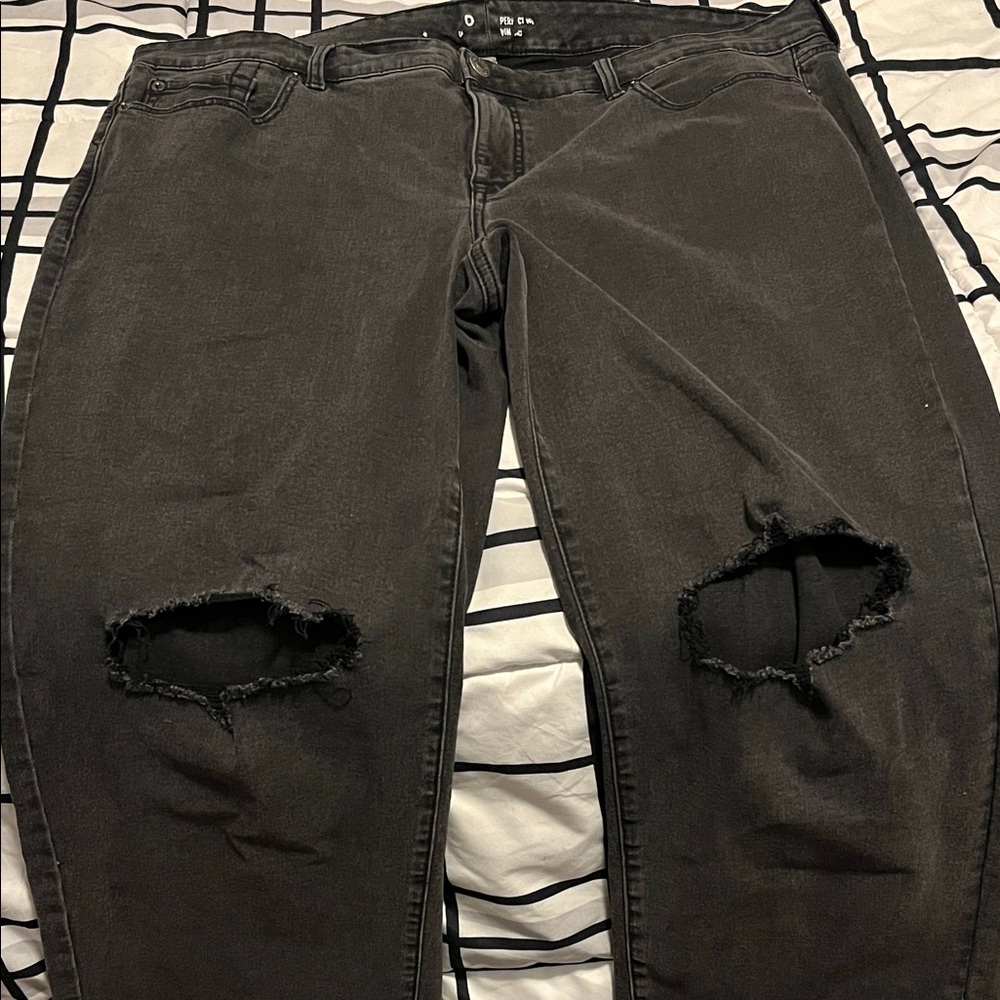 Torrid Women’s Black Distressed Jeans